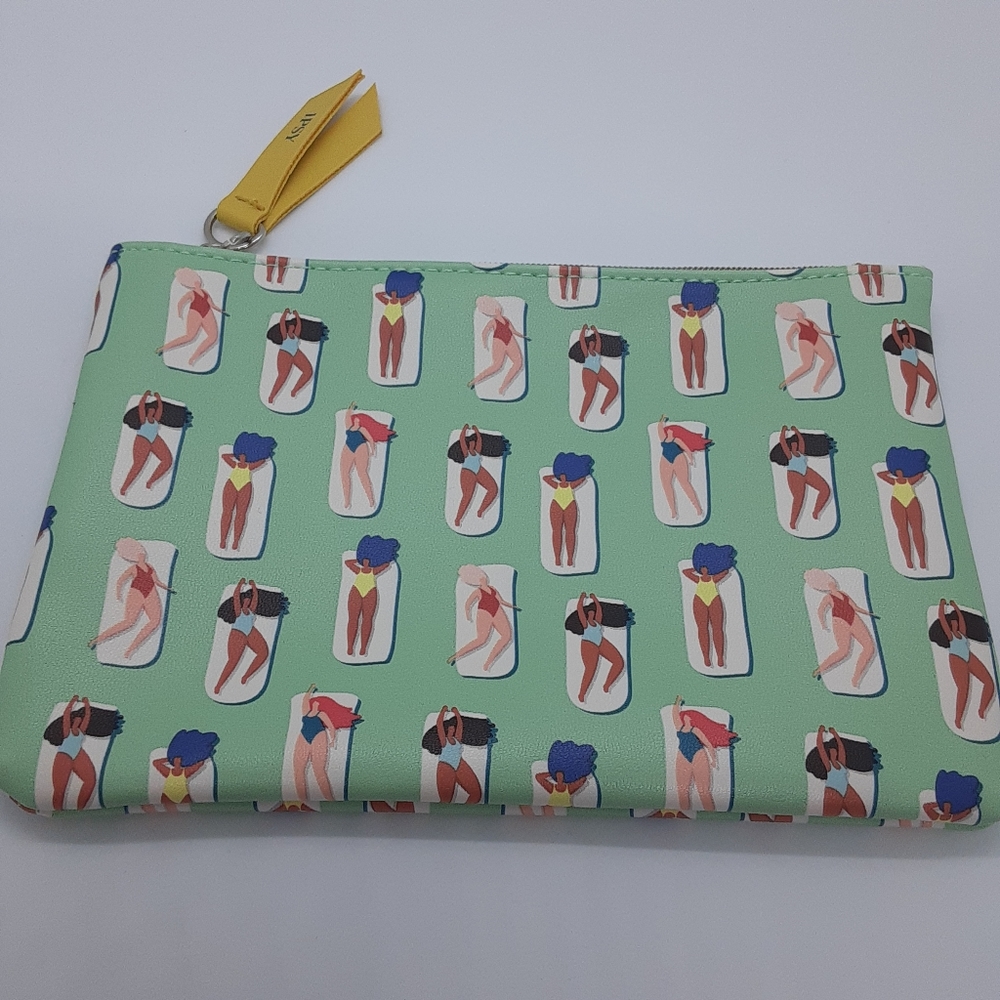 New ipsy Green Beach Girls/Summer Zipper Makeup Bag